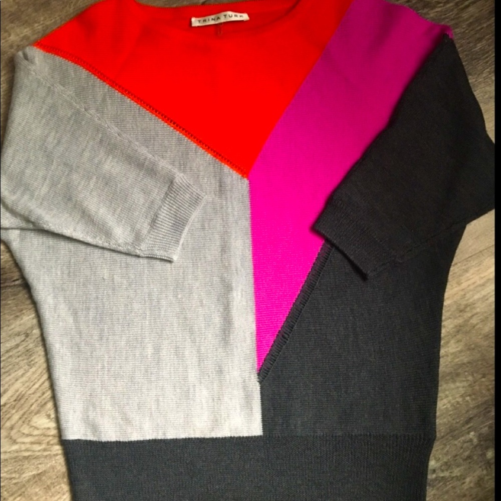 Trina Turk 100% Merino Wool Color Block Crewneck 3/4 inch Sleeve Sweater Size XS